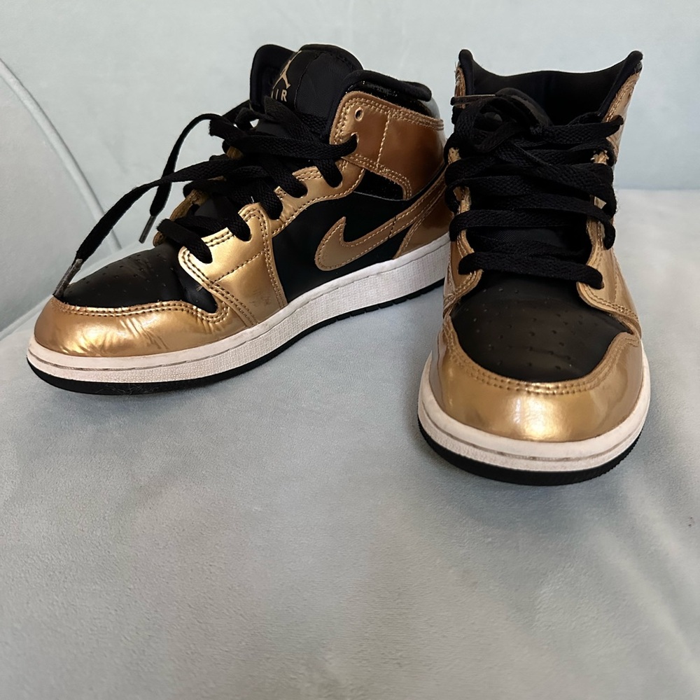 Nike Kids Metallic Gold and Black High-Top Sneakers